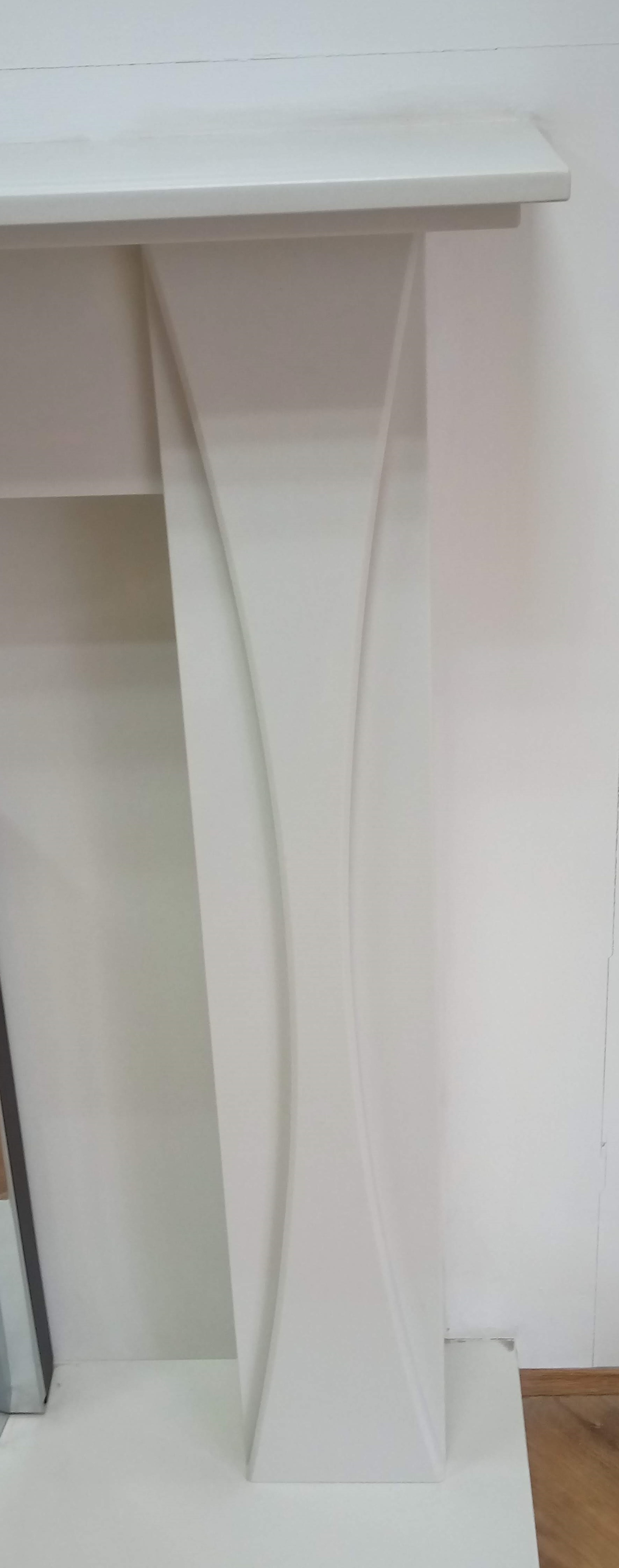 thomas detail thomas detail