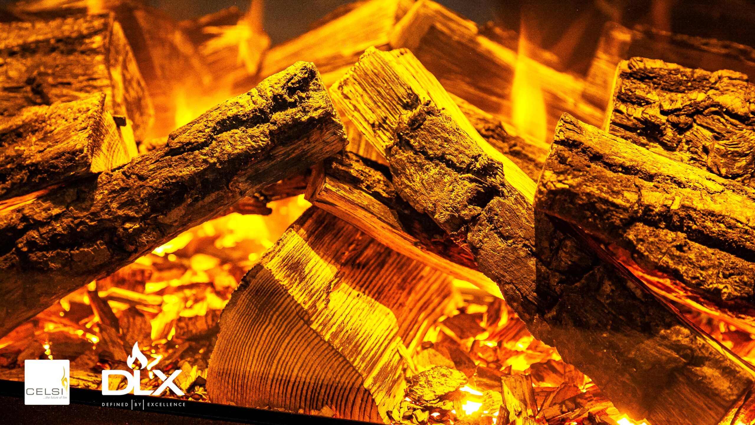 DLX Natural Oak Logs cut DLX Natural Oak Logs cut